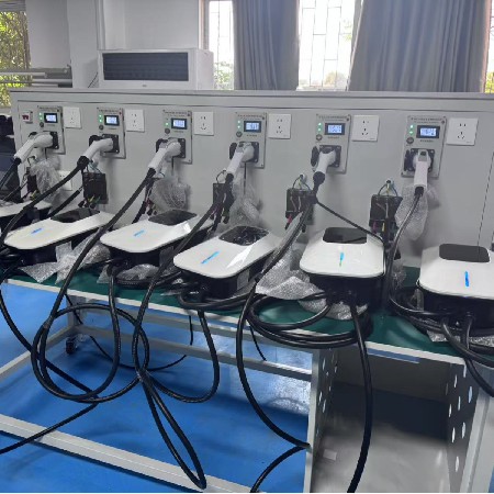 国欧美标交流充电桩老化测试设备7、22kW多工位电阻、回馈式负载